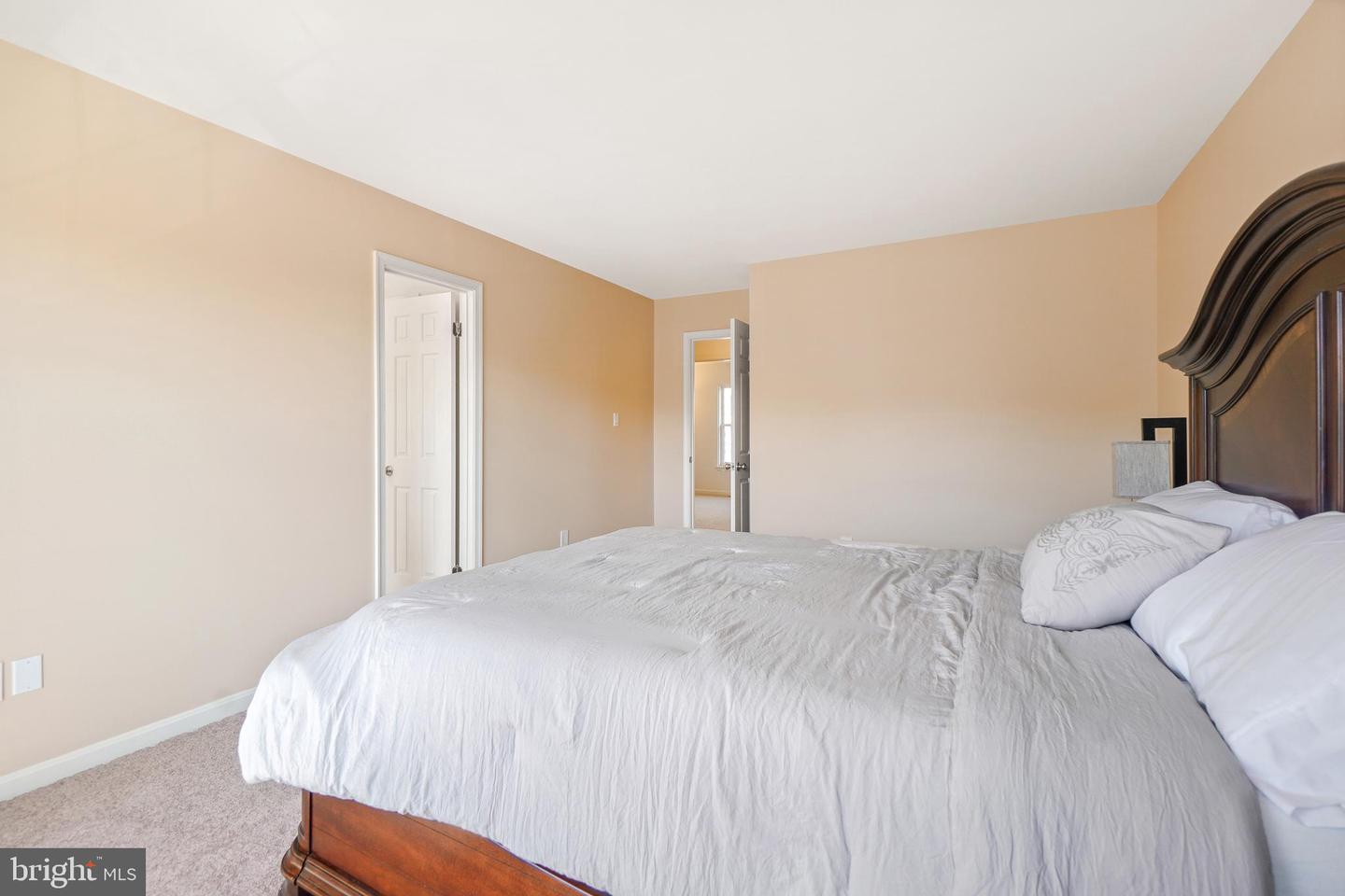 46612 CARRIAGE CT, STERLING, Virginia 20164, 4 Bedrooms Bedrooms, ,3 BathroomsBathrooms,Residential,For sale,46612 CARRIAGE CT,VALO2094580 MLS # VALO2094580