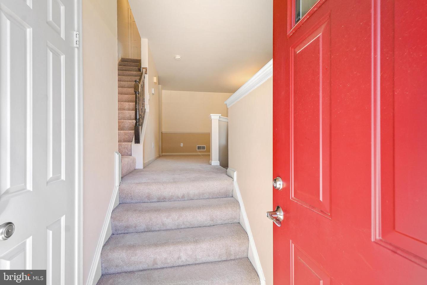 46612 CARRIAGE CT, STERLING, Virginia 20164, 4 Bedrooms Bedrooms, ,3 BathroomsBathrooms,Residential,For sale,46612 CARRIAGE CT,VALO2094580 MLS # VALO2094580