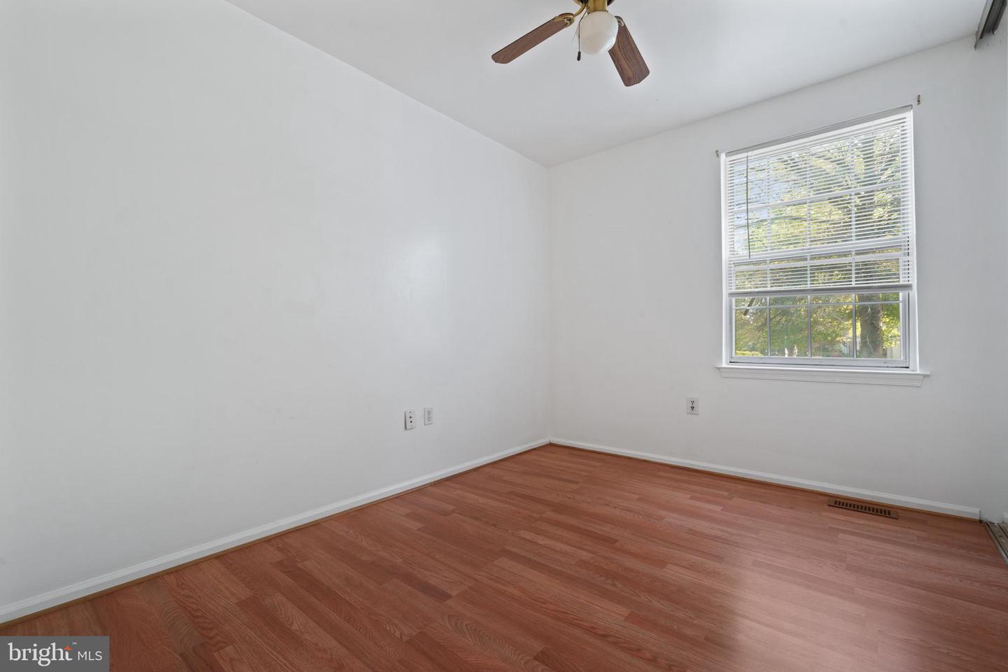 12298 DAPPLE GRAY CT, WOODBRIDGE, Virginia 22192, 3 Bedrooms Bedrooms, ,1 BathroomBathrooms,Residential,For sale,12298 DAPPLE GRAY CT,VAPW2092704 MLS # VAPW2092704