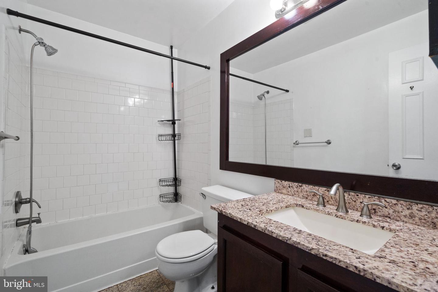 12298 DAPPLE GRAY CT, WOODBRIDGE, Virginia 22192, 3 Bedrooms Bedrooms, ,1 BathroomBathrooms,Residential,For sale,12298 DAPPLE GRAY CT,VAPW2092704 MLS # VAPW2092704
