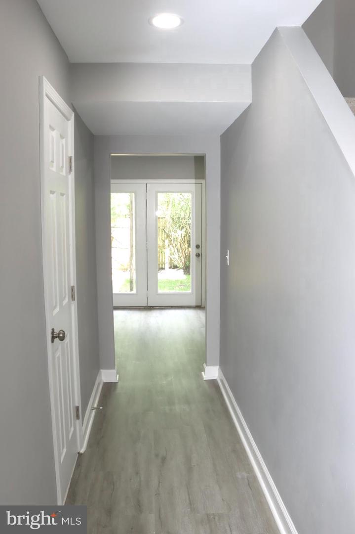 1029 KINGS CT, HERNDON, Virginia 20170, 4 Bedrooms Bedrooms, ,3 BathroomsBathrooms,Residential,For sale,1029 KINGS CT,VAFX2236306 MLS # VAFX2236306