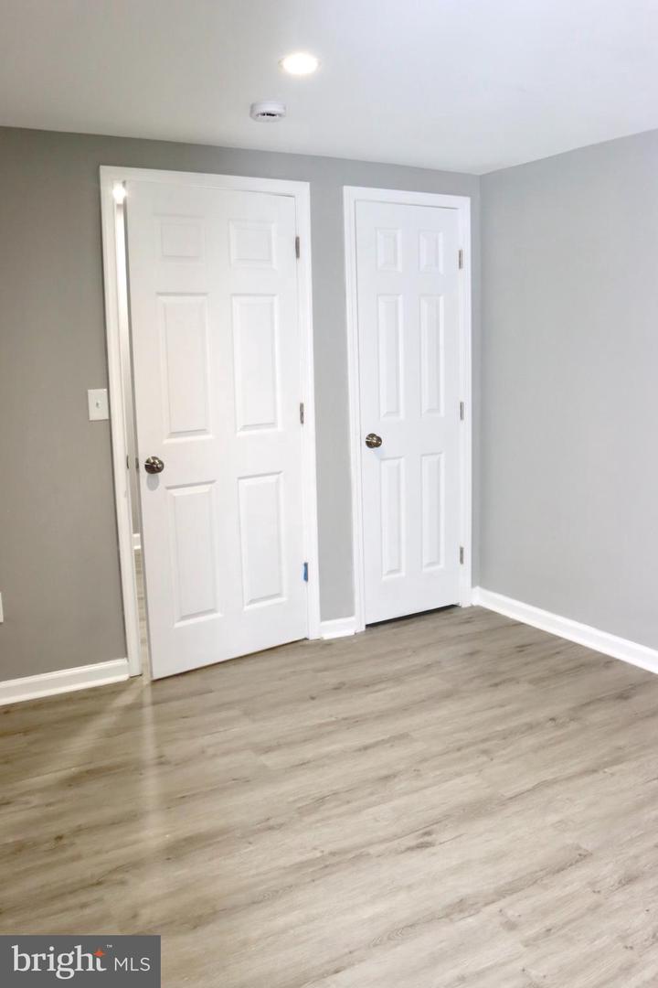 1029 KINGS CT, HERNDON, Virginia 20170, 4 Bedrooms Bedrooms, ,3 BathroomsBathrooms,Residential,For sale,1029 KINGS CT,VAFX2236306 MLS # VAFX2236306