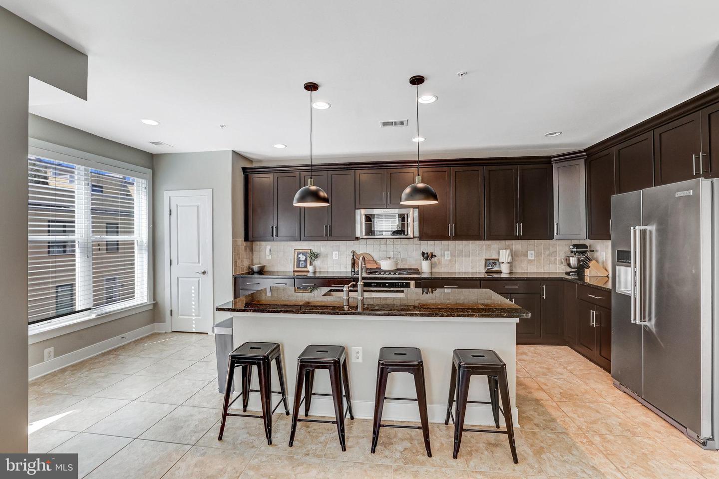 1212 MAIN LINE BLVD, ALEXANDRIA, Virginia 22301, 3 Bedrooms Bedrooms, ,2 BathroomsBathrooms,Residential,For sale,1212 MAIN LINE BLVD,VAAX2044546 MLS # VAAX2044546