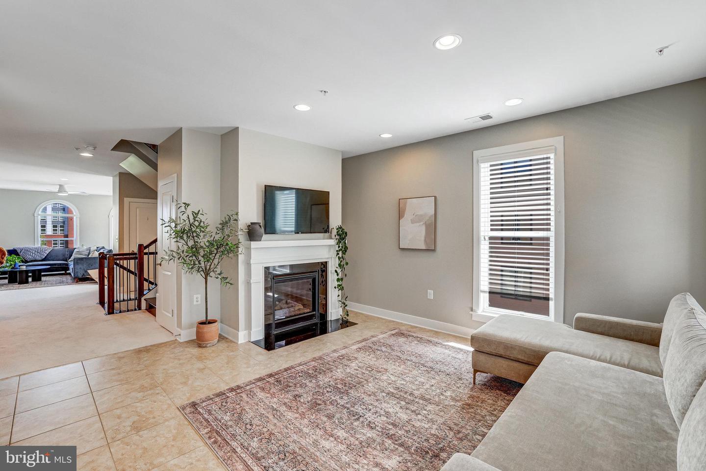 1212 MAIN LINE BLVD, ALEXANDRIA, Virginia 22301, 3 Bedrooms Bedrooms, ,2 BathroomsBathrooms,Residential,For sale,1212 MAIN LINE BLVD,VAAX2044546 MLS # VAAX2044546