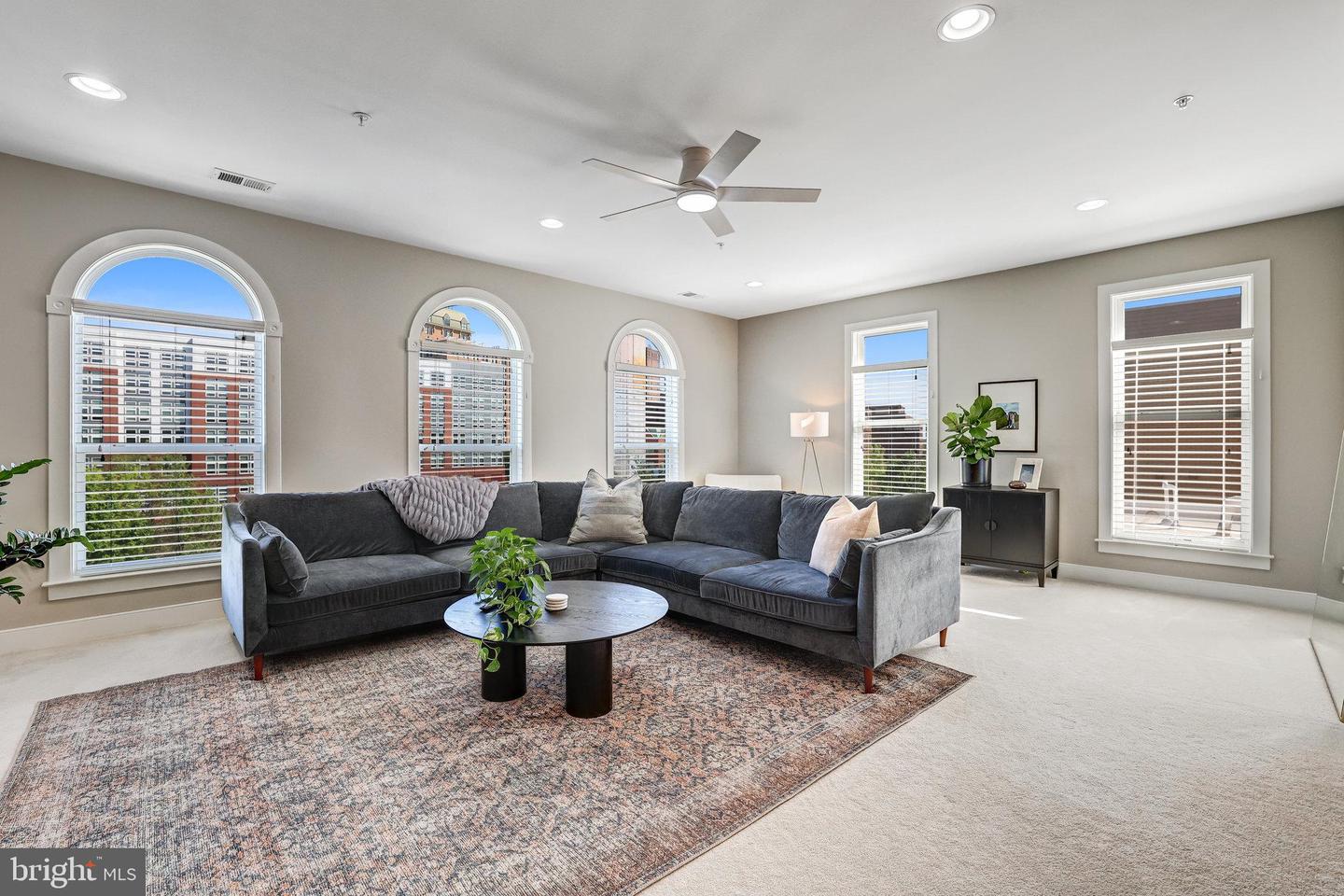 1212 MAIN LINE BLVD, ALEXANDRIA, Virginia 22301, 3 Bedrooms Bedrooms, ,2 BathroomsBathrooms,Residential,For sale,1212 MAIN LINE BLVD,VAAX2044546 MLS # VAAX2044546