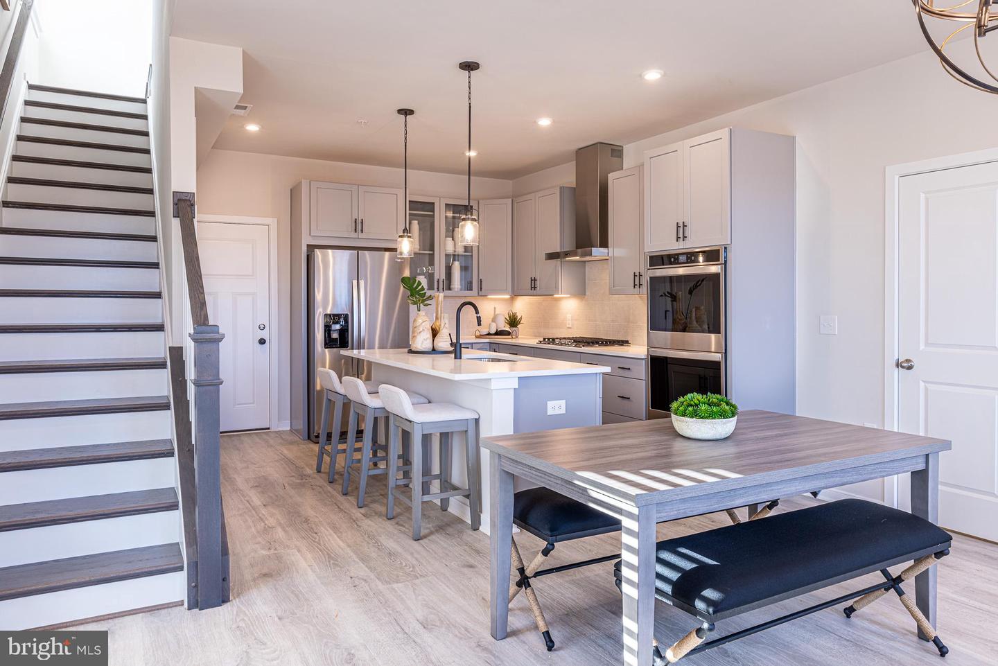2 SEPIA SQ #M, ASHBURN, Virginia 20147, 3 Bedrooms Bedrooms, ,2 BathroomsBathrooms,Residential,For sale,2 SEPIA SQ #M,VALO2094798 MLS # VALO2094798