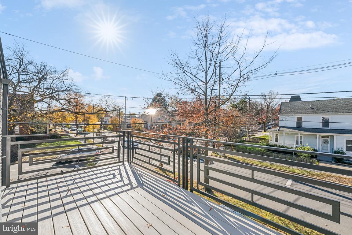 1400 FRANKLIN ST NE, WASHINGTON, District Of Columbia 20018, 5 Bedrooms Bedrooms, ,4 BathroomsBathrooms,Residential,For sale,1400 FRANKLIN ST NE,DCDC2197492 MLS # DCDC2197492