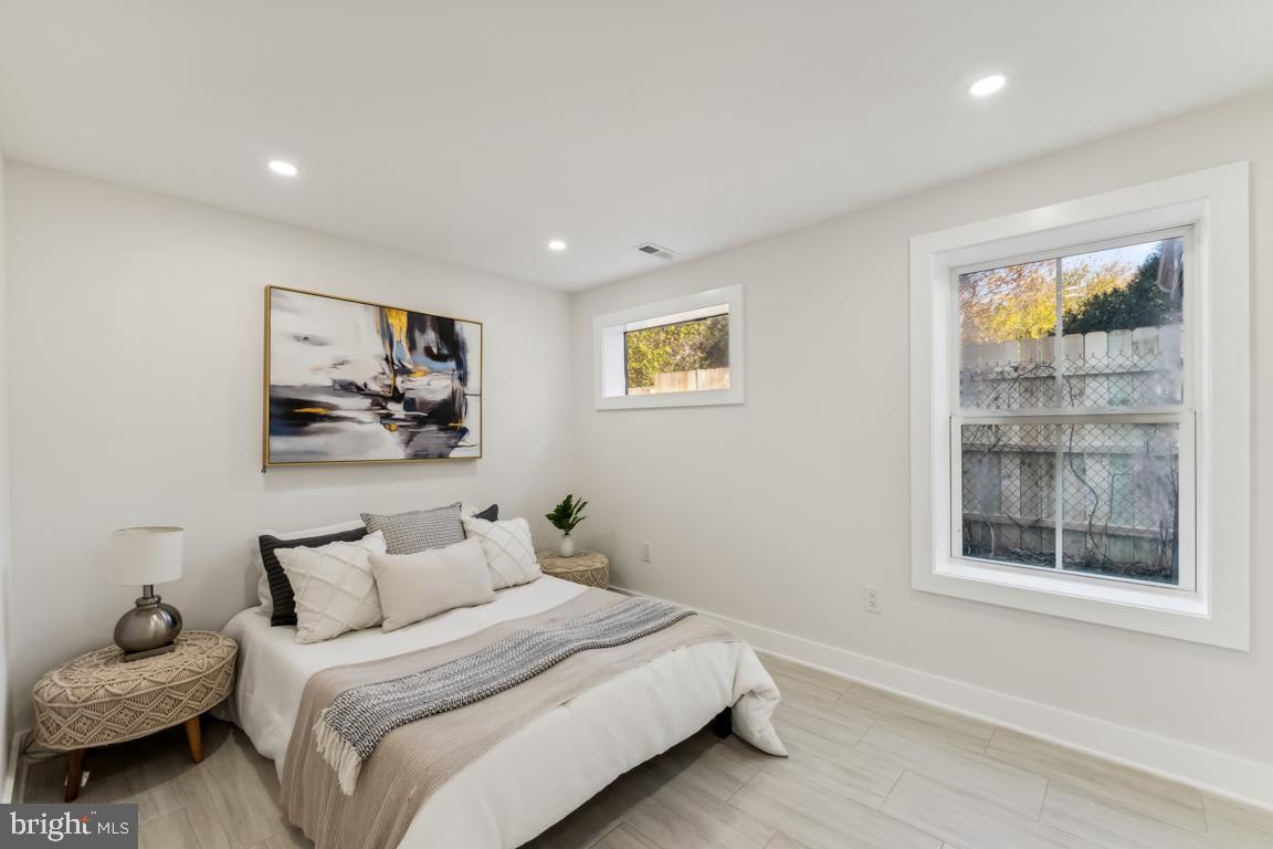 1400 FRANKLIN ST NE, WASHINGTON, District Of Columbia 20018, 5 Bedrooms Bedrooms, ,4 BathroomsBathrooms,Residential,For sale,1400 FRANKLIN ST NE,DCDC2197492 MLS # DCDC2197492