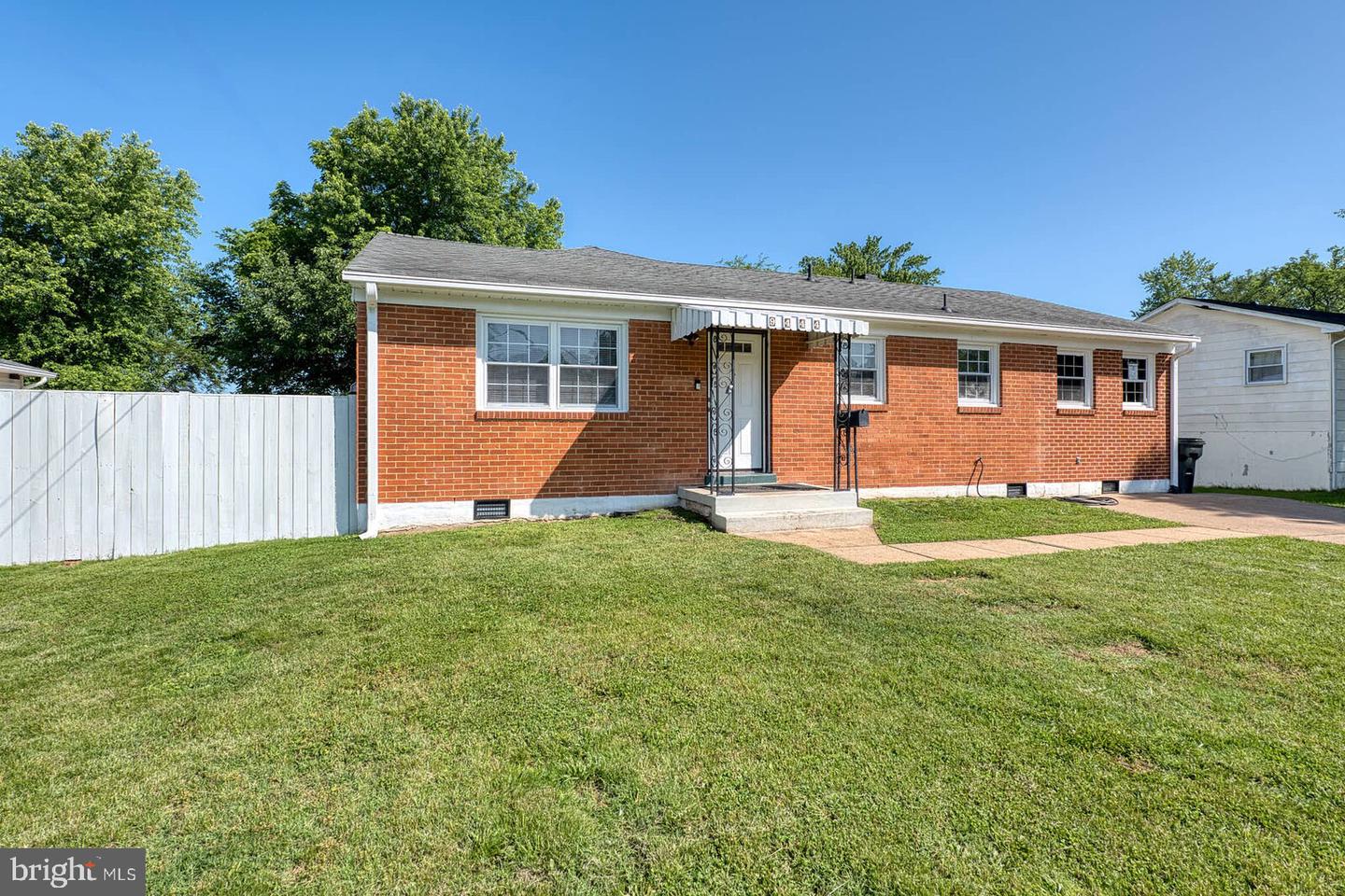 9444 LAFAYETTE AVE, MANASSAS, Virginia 20109, 5 Bedrooms Bedrooms, ,3 BathroomsBathrooms,Residential,For sale,9444 LAFAYETTE AVE,VAPW2092190 MLS # VAPW2092190