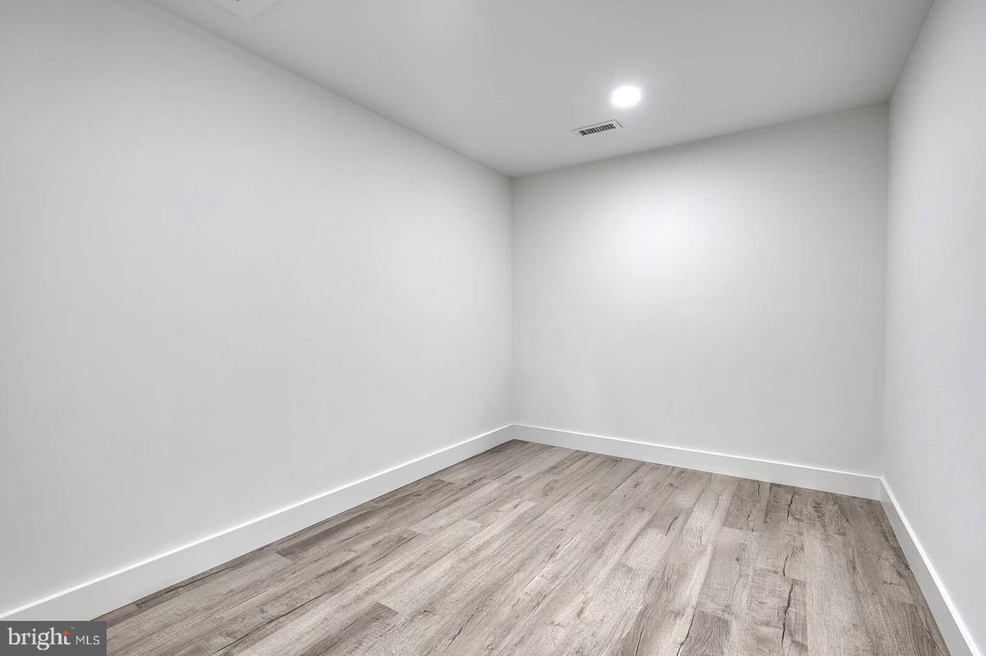 9444 LAFAYETTE AVE, MANASSAS, Virginia 20109, 5 Bedrooms Bedrooms, ,3 BathroomsBathrooms,Residential,For sale,9444 LAFAYETTE AVE,VAPW2092190 MLS # VAPW2092190