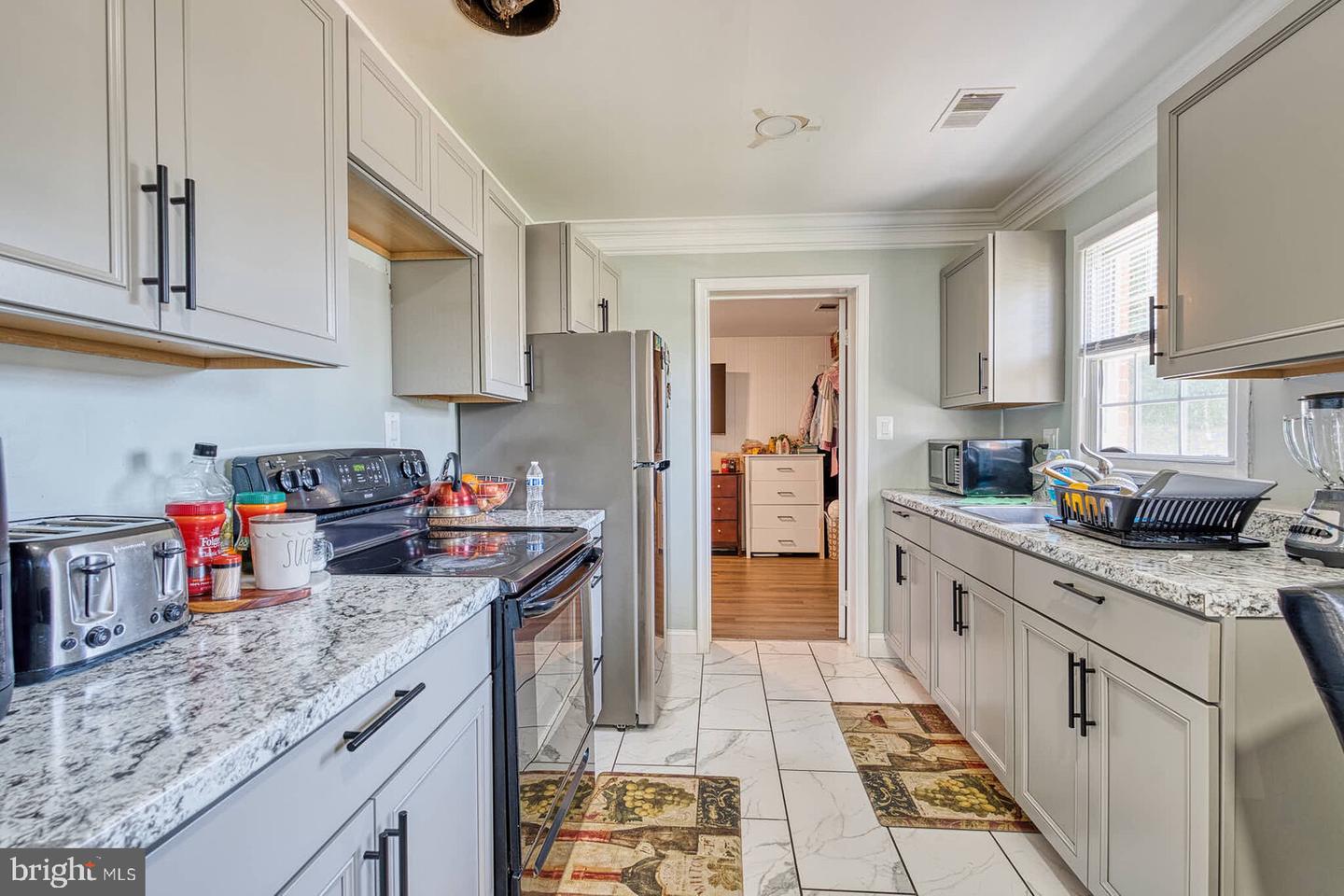9444 LAFAYETTE AVE, MANASSAS, Virginia 20109, 5 Bedrooms Bedrooms, ,3 BathroomsBathrooms,Residential,For sale,9444 LAFAYETTE AVE,VAPW2092190 MLS # VAPW2092190