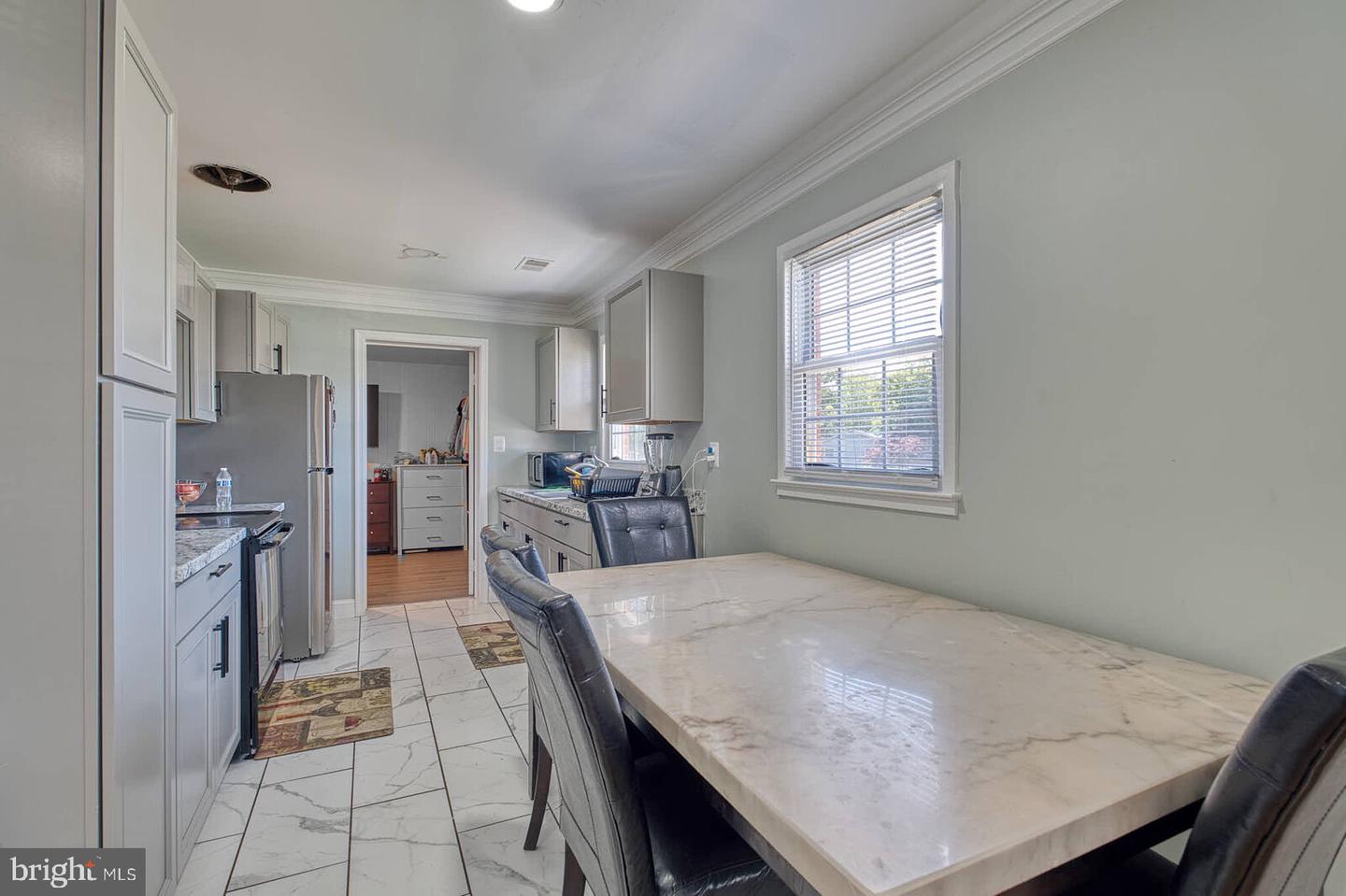 9444 LAFAYETTE AVE, MANASSAS, Virginia 20109, 5 Bedrooms Bedrooms, ,3 BathroomsBathrooms,Residential,For sale,9444 LAFAYETTE AVE,VAPW2092190 MLS # VAPW2092190