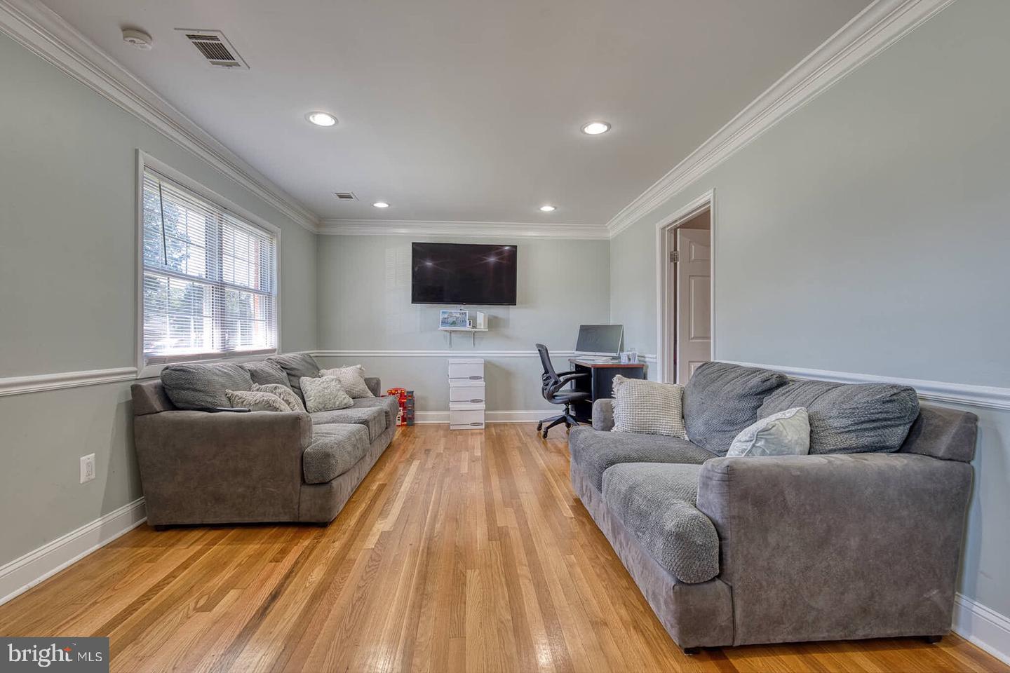 9444 LAFAYETTE AVE, MANASSAS, Virginia 20109, 5 Bedrooms Bedrooms, ,3 BathroomsBathrooms,Residential,For sale,9444 LAFAYETTE AVE,VAPW2092190 MLS # VAPW2092190