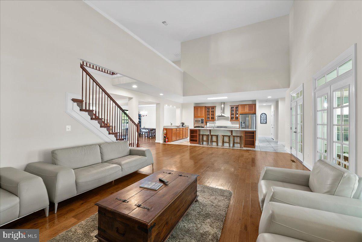 24925 PEARMAIN CT, ALDIE, Virginia 20105, 5 Bedrooms Bedrooms, ,4 BathroomsBathrooms,Residential,For sale,24925 PEARMAIN CT,VALO2094444 MLS # VALO2094444