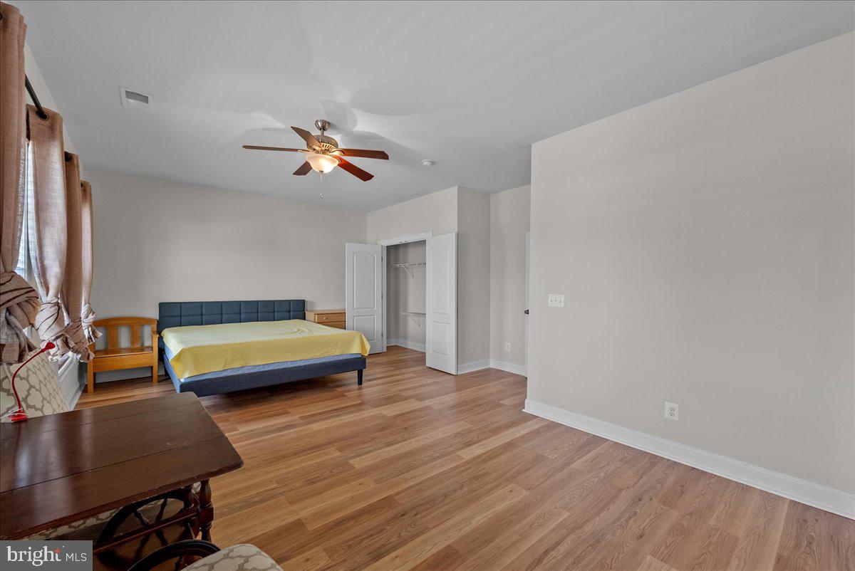 24925 PEARMAIN CT, ALDIE, Virginia 20105, 5 Bedrooms Bedrooms, ,4 BathroomsBathrooms,Residential,For sale,24925 PEARMAIN CT,VALO2094444 MLS # VALO2094444