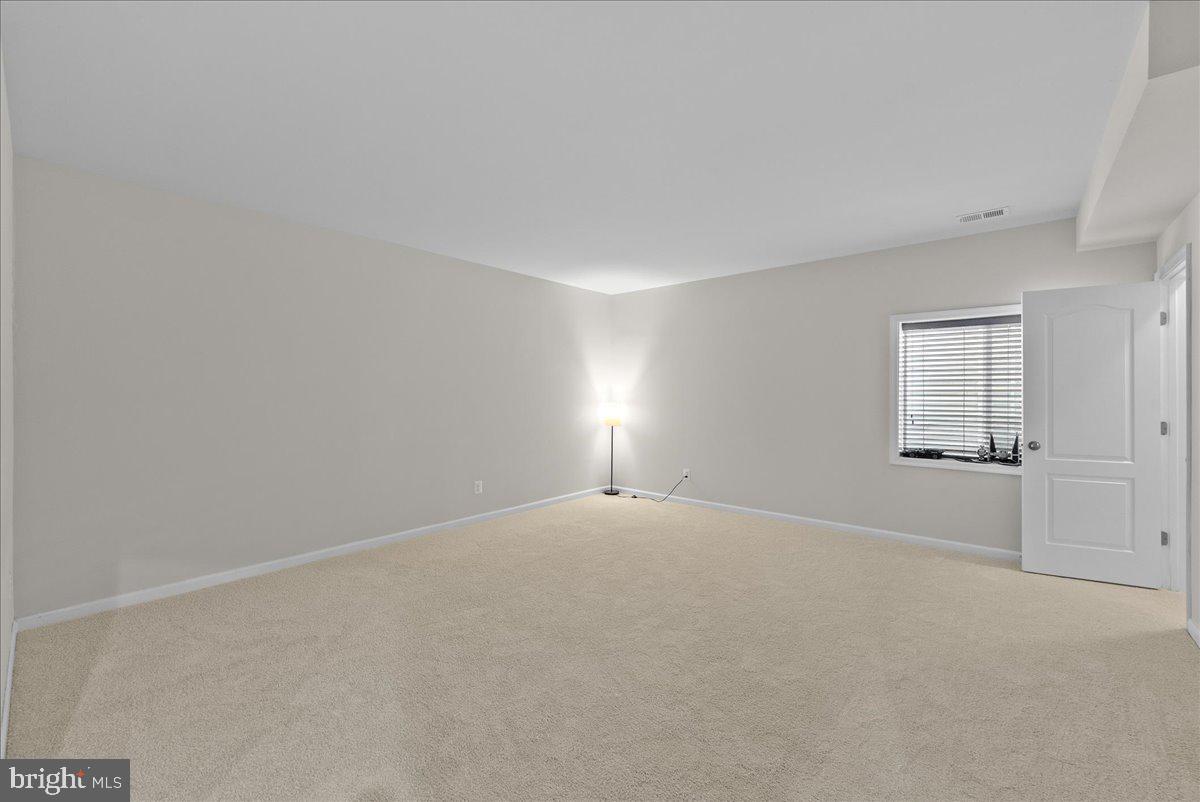 24925 PEARMAIN CT, ALDIE, Virginia 20105, 5 Bedrooms Bedrooms, ,4 BathroomsBathrooms,Residential,For sale,24925 PEARMAIN CT,VALO2094444 MLS # VALO2094444