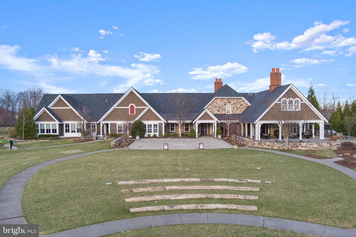 24925 PEARMAIN CT, ALDIE, Virginia 20105, 5 Bedrooms Bedrooms, ,4 BathroomsBathrooms,Residential,For sale,24925 PEARMAIN CT,VALO2094444 MLS # VALO2094444