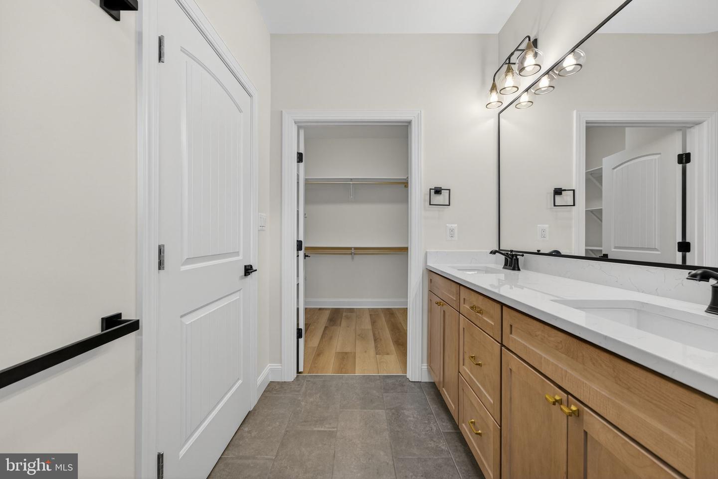 57 MADISON ST, WARRENTON, Virginia 20186, 4 Bedrooms Bedrooms, ,4 BathroomsBathrooms,Residential,For sale,57 MADISON ST,VAFQ2015972 MLS # VAFQ2015972