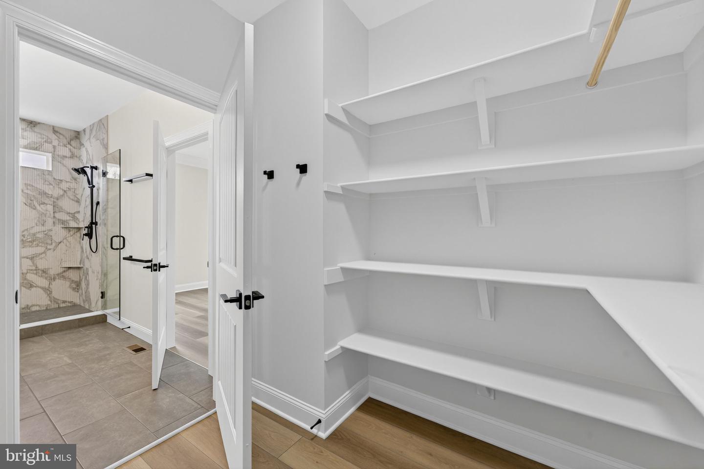 57 MADISON ST, WARRENTON, Virginia 20186, 4 Bedrooms Bedrooms, ,4 BathroomsBathrooms,Residential,For sale,57 MADISON ST,VAFQ2015972 MLS # VAFQ2015972