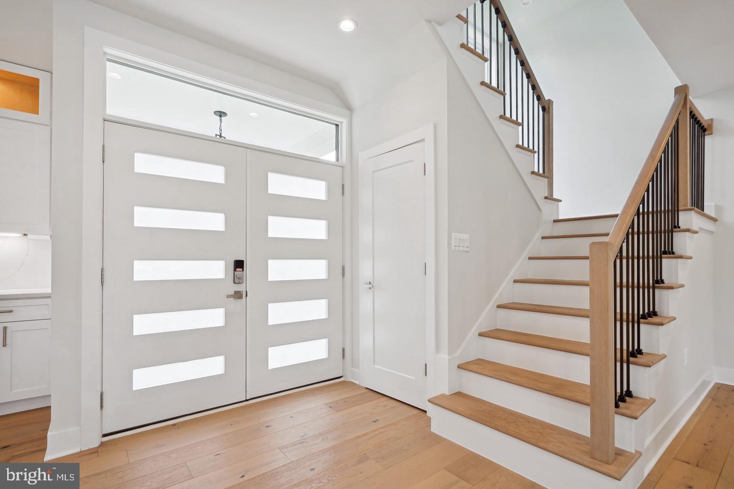 5206 FERNDALE ST, SPRINGFIELD, Virginia 22151, 6 Bedrooms Bedrooms, ,6 BathroomsBathrooms,Residential,For sale,5206 FERNDALE ST,VAFX2235636 MLS # VAFX2235636
