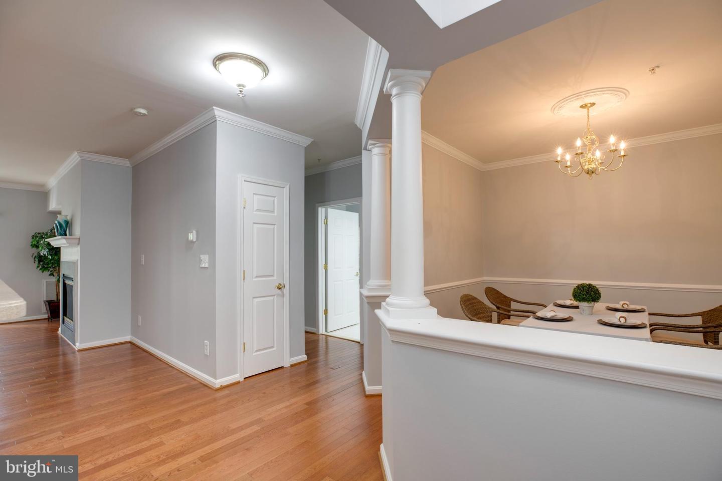 20804 NOBLE TER #208, STERLING, Virginia 20165, 2 Bedrooms Bedrooms, ,2 BathroomsBathrooms,Residential,For sale,20804 NOBLE TER #208,VALO2094644 MLS # VALO2094644