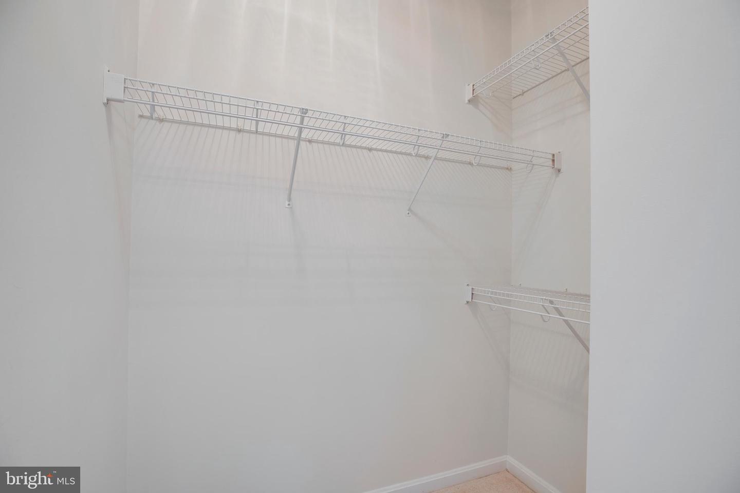 20804 NOBLE TER #208, STERLING, Virginia 20165, 2 Bedrooms Bedrooms, ,2 BathroomsBathrooms,Residential,For sale,20804 NOBLE TER #208,VALO2094644 MLS # VALO2094644