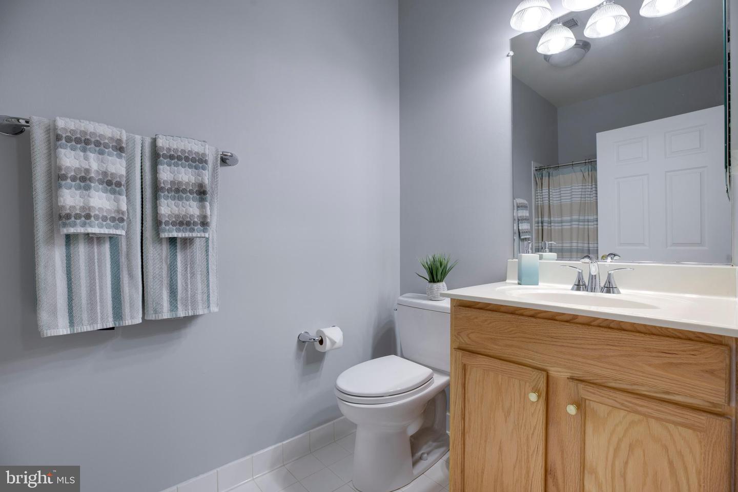 20804 NOBLE TER #208, STERLING, Virginia 20165, 2 Bedrooms Bedrooms, ,2 BathroomsBathrooms,Residential,For sale,20804 NOBLE TER #208,VALO2094644 MLS # VALO2094644