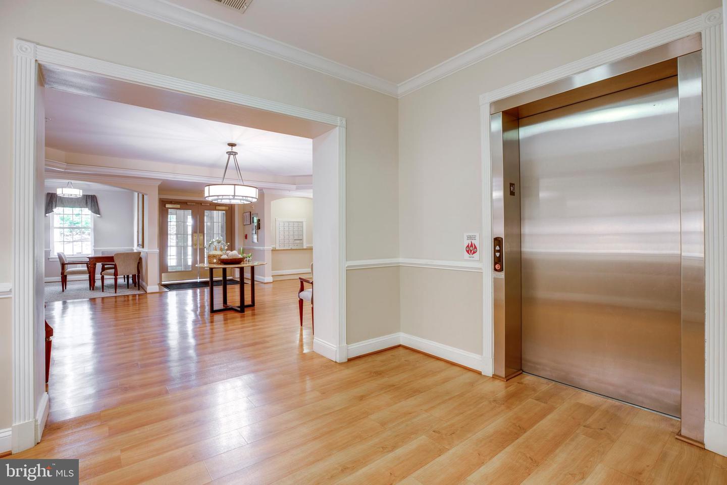 20804 NOBLE TER #208, STERLING, Virginia 20165, 2 Bedrooms Bedrooms, ,2 BathroomsBathrooms,Residential,For sale,20804 NOBLE TER #208,VALO2094644 MLS # VALO2094644