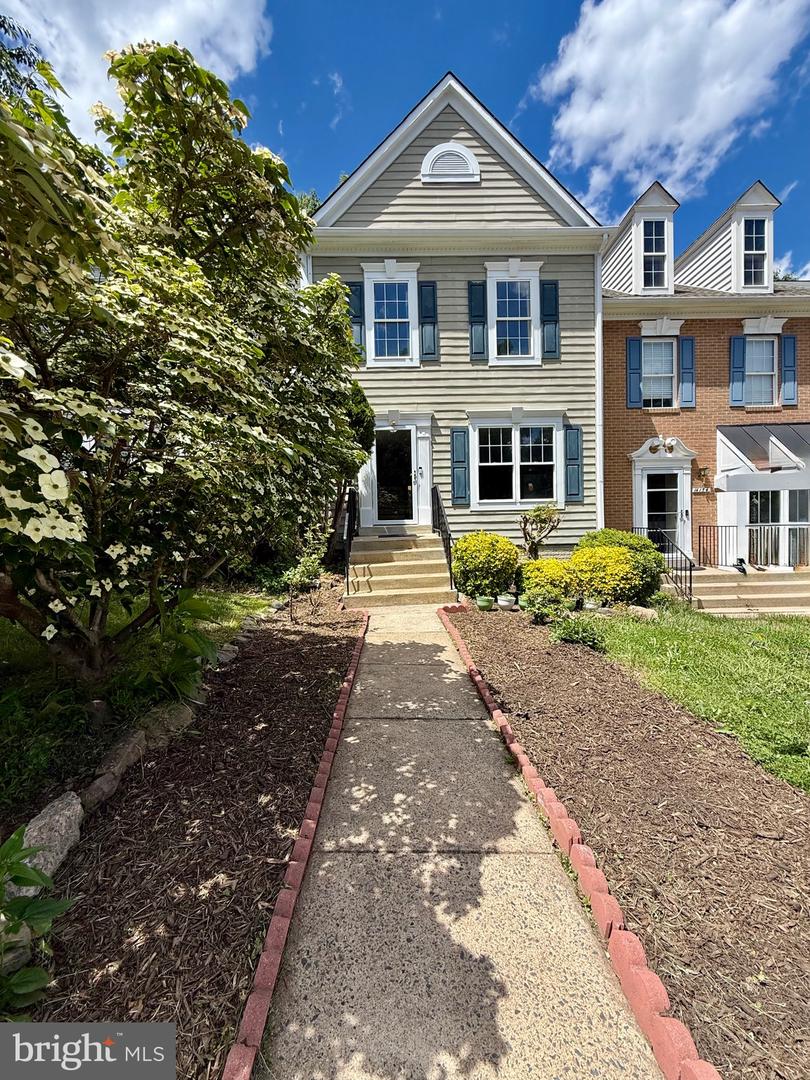 14156 COMPTON VALLEY WAY, CENTREVILLE, Virginia 20121, 3 Bedrooms Bedrooms, ,3 BathroomsBathrooms,Residential,For sale,14156 COMPTON VALLEY WAY,VAFX2236780 MLS # VAFX2236780