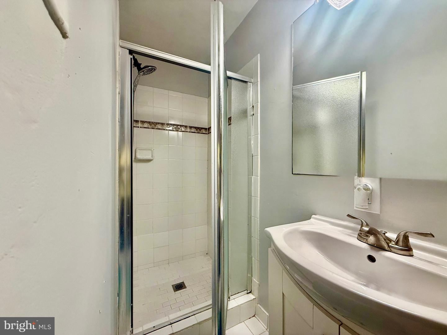 14156 COMPTON VALLEY WAY, CENTREVILLE, Virginia 20121, 3 Bedrooms Bedrooms, ,3 BathroomsBathrooms,Residential,For sale,14156 COMPTON VALLEY WAY,VAFX2236780 MLS # VAFX2236780