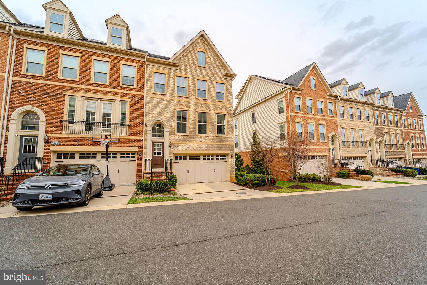 3110 CITYSCAPE DR NE, WASHINGTON, District Of Columbia 20018, 4 Bedrooms Bedrooms, ,4 BathroomsBathrooms,Residential,For sale,3110 CITYSCAPE DR NE,DCDC2197668 MLS # DCDC2197668
