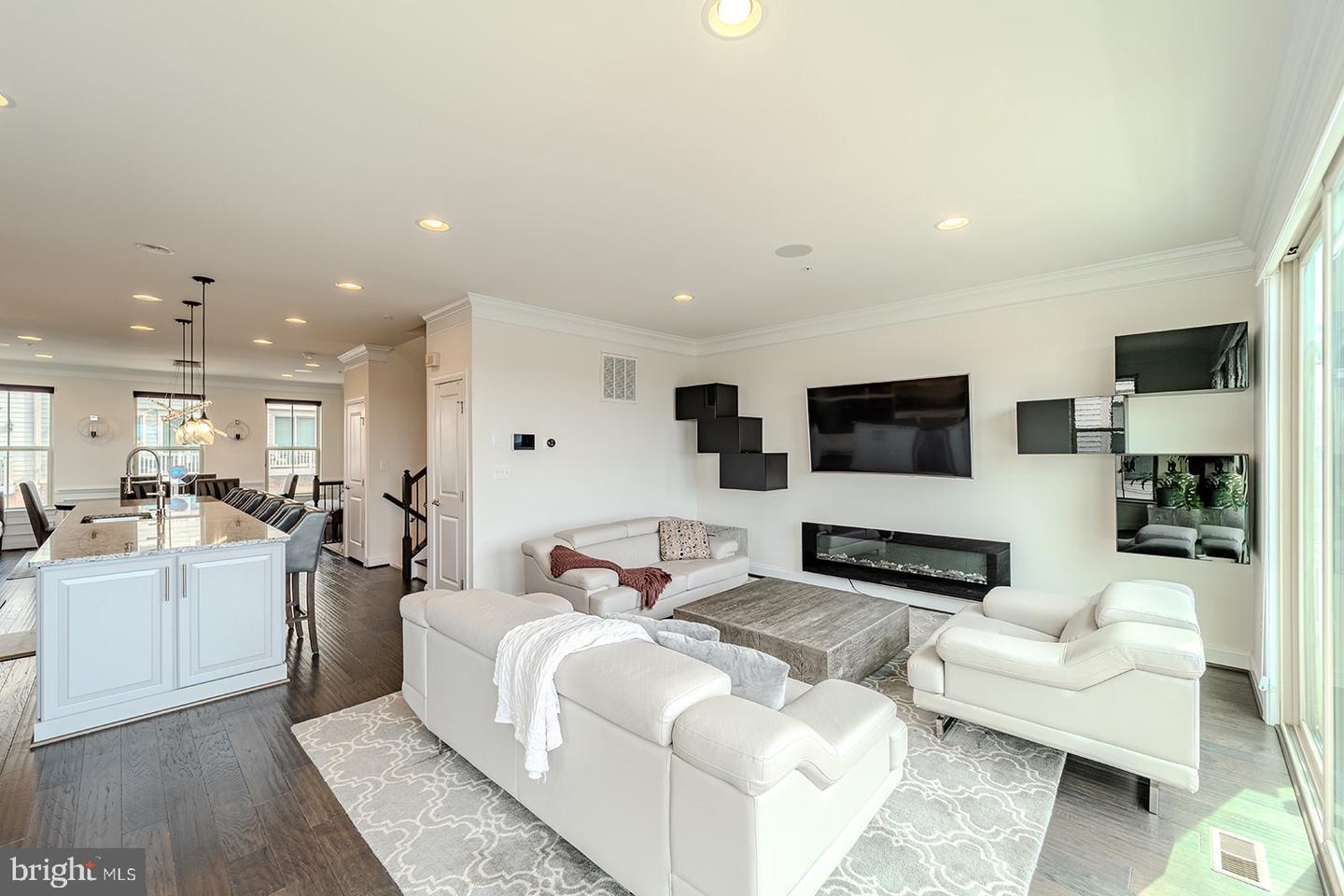 3110 CITYSCAPE DR NE, WASHINGTON, District Of Columbia 20018, 4 Bedrooms Bedrooms, ,4 BathroomsBathrooms,Residential,For sale,3110 CITYSCAPE DR NE,DCDC2197668 MLS # DCDC2197668