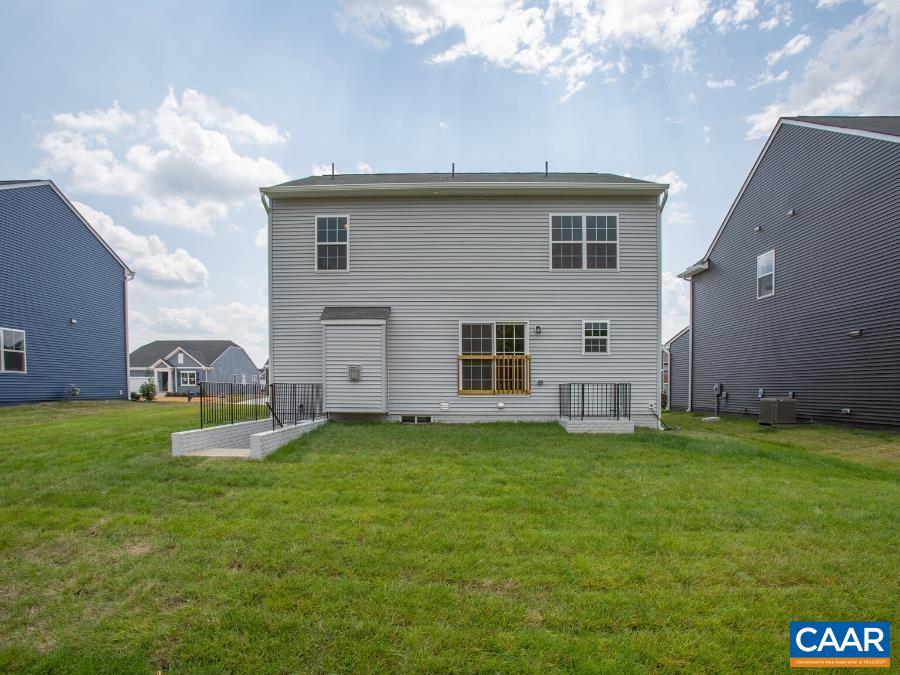 56 SWEETVIEW CT, STUARTS DRAFT, Virginia 24477, 3 Bedrooms Bedrooms, ,2 BathroomsBathrooms,Residential,For sale,56 SWEETVIEW CT,663788 MLS # 663788
