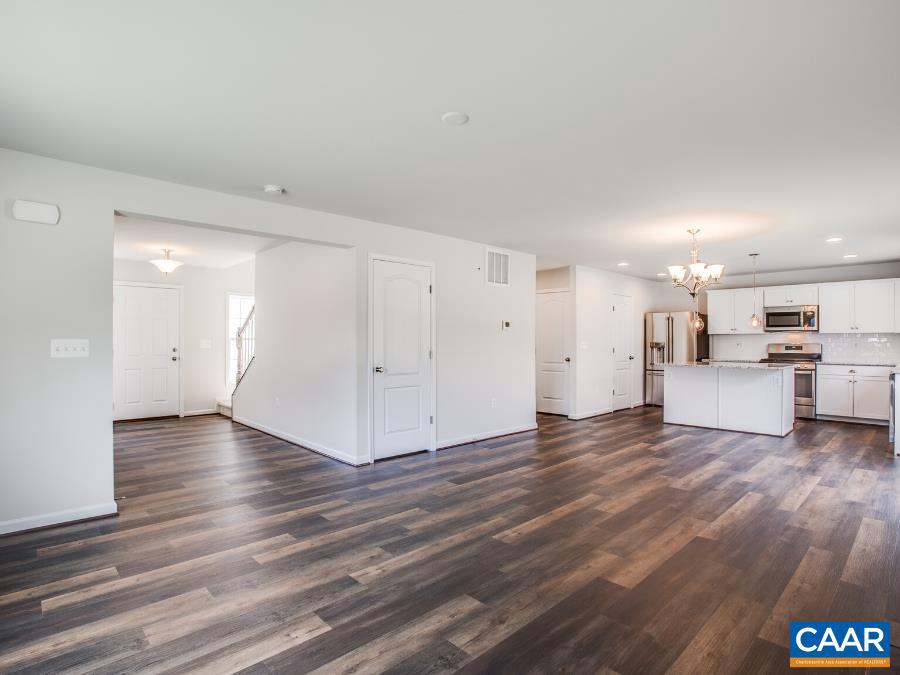 56 SWEETVIEW CT, STUARTS DRAFT, Virginia 24477, 3 Bedrooms Bedrooms, ,2 BathroomsBathrooms,Residential,For sale,56 SWEETVIEW CT,663788 MLS # 663788