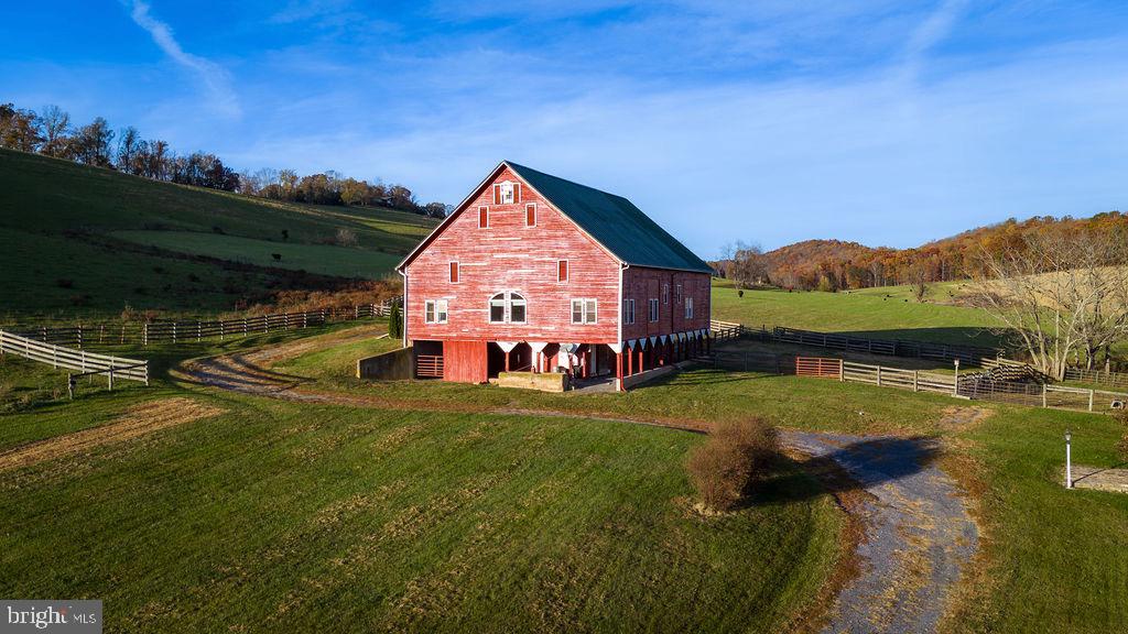 742 & 830 HIGH ROCK RD, RAPHINE, Virginia 24472, 2 Bedrooms Bedrooms, ,2 BathroomsBathrooms,Residential,For sale,742 & 830 HIGH ROCK RD,VAAG2000356 MLS # VAAG2000356