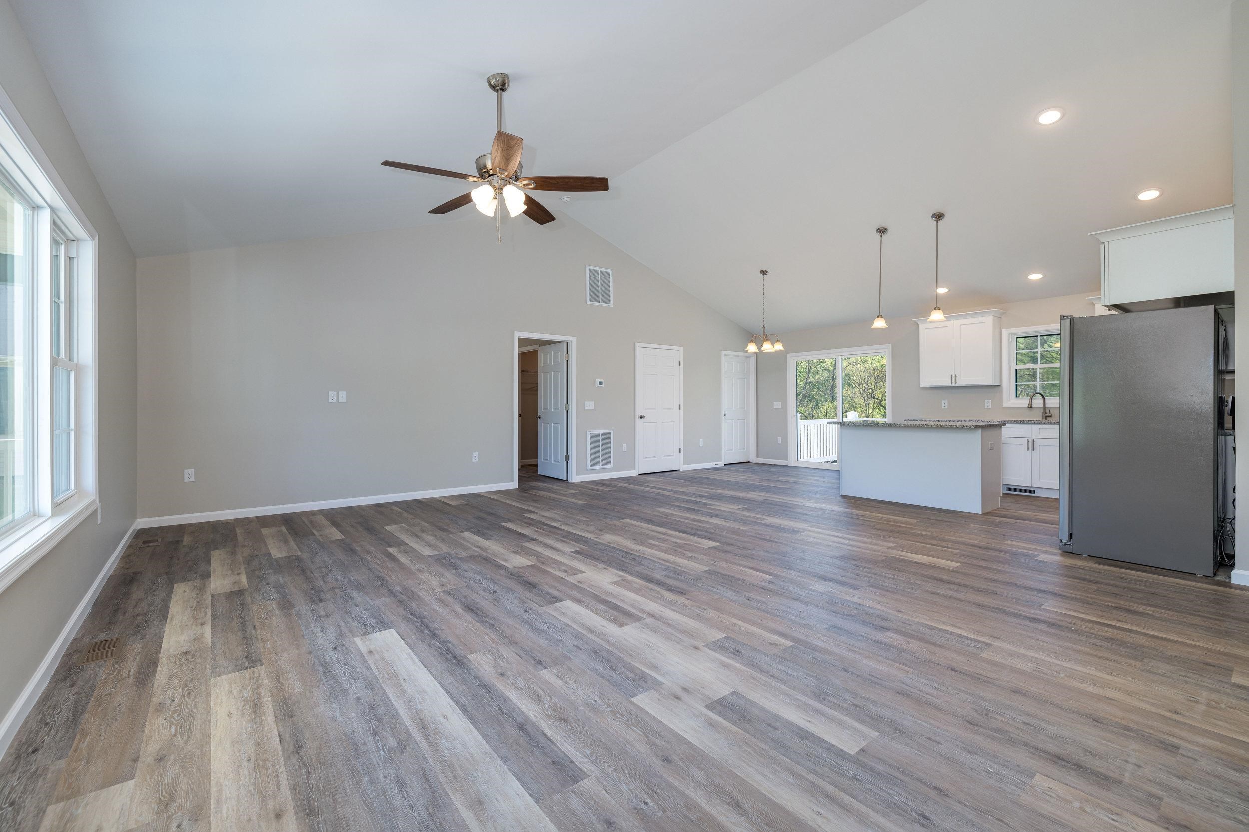 16854 E SUMMIT AVE, ELKTON, Virginia 22827, 3 Bedrooms Bedrooms, ,2 BathroomsBathrooms,Residential,16854 E SUMMIT AVE,660734 MLS # 660734