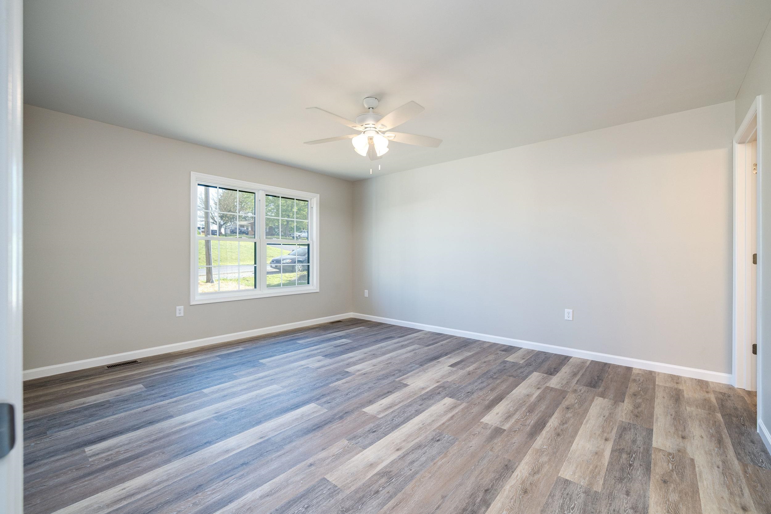16854 E SUMMIT AVE, ELKTON, Virginia 22827, 3 Bedrooms Bedrooms, ,2 BathroomsBathrooms,Residential,16854 E SUMMIT AVE,660734 MLS # 660734