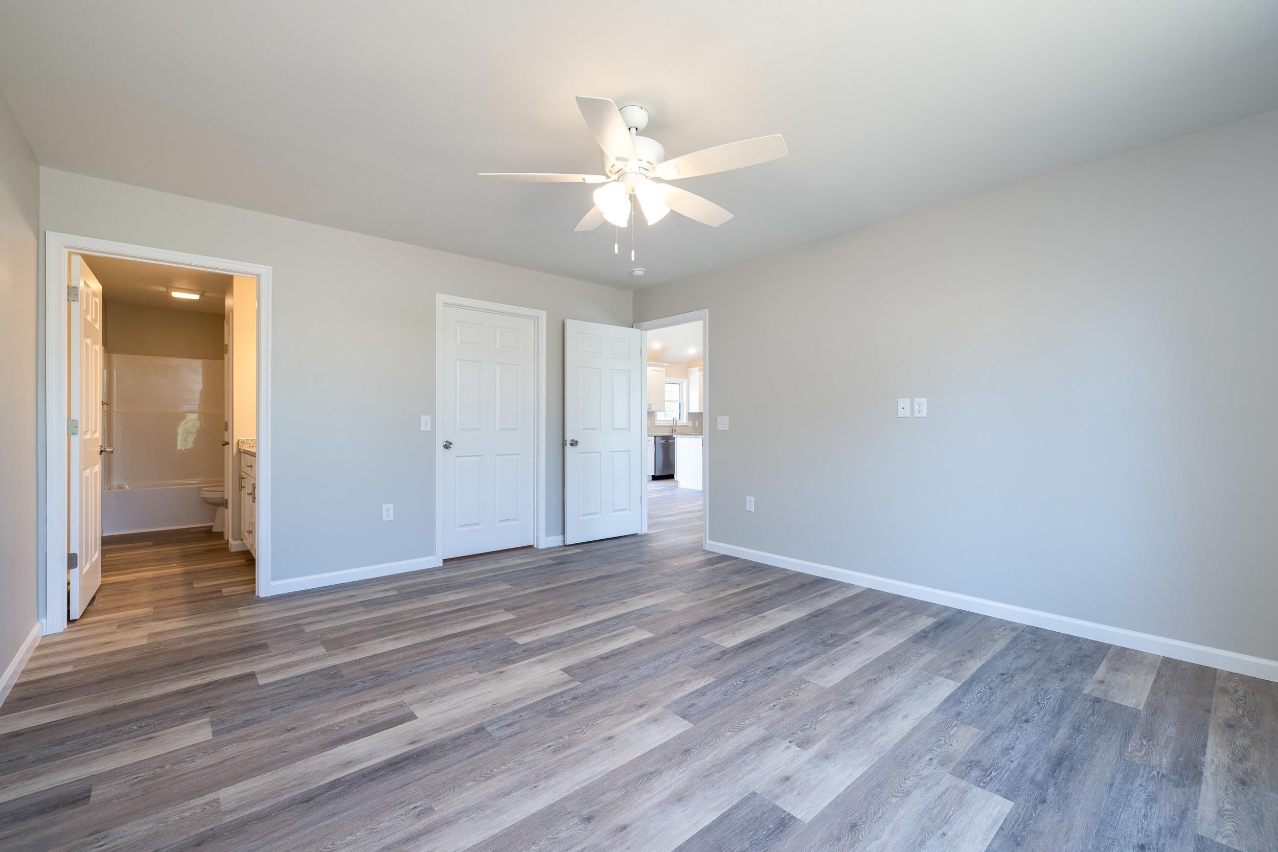 16854 E SUMMIT AVE, ELKTON, Virginia 22827, 3 Bedrooms Bedrooms, ,2 BathroomsBathrooms,Residential,16854 E SUMMIT AVE,660734 MLS # 660734