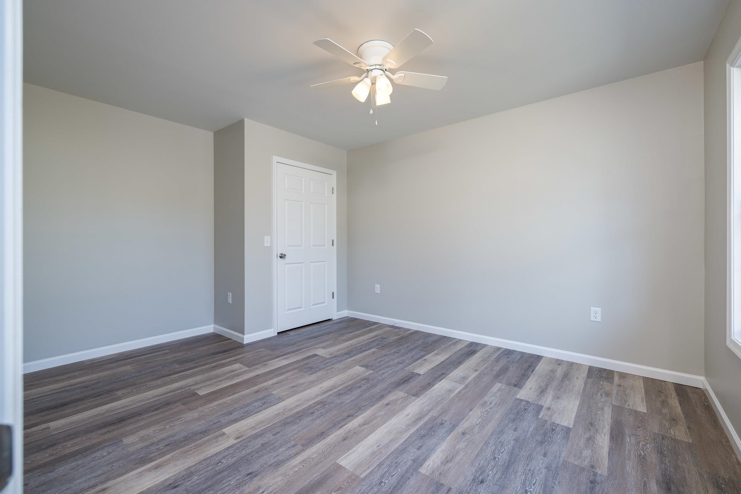 16854 E SUMMIT AVE, ELKTON, Virginia 22827, 3 Bedrooms Bedrooms, ,2 BathroomsBathrooms,Residential,16854 E SUMMIT AVE,660734 MLS # 660734