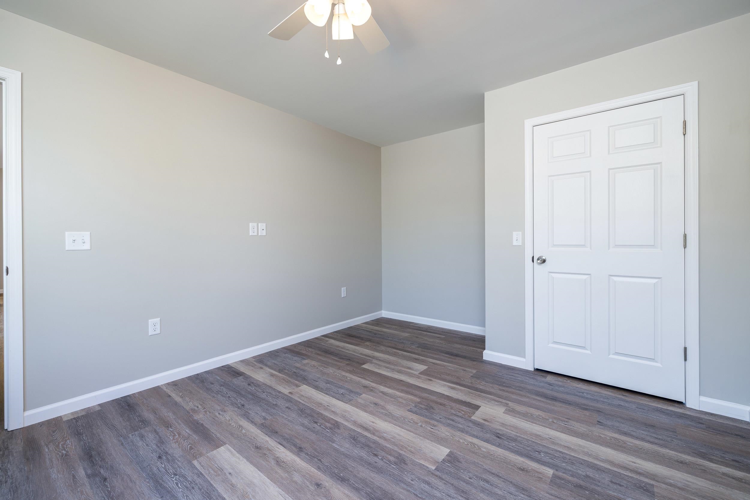 16854 E SUMMIT AVE, ELKTON, Virginia 22827, 3 Bedrooms Bedrooms, ,2 BathroomsBathrooms,Residential,16854 E SUMMIT AVE,660734 MLS # 660734