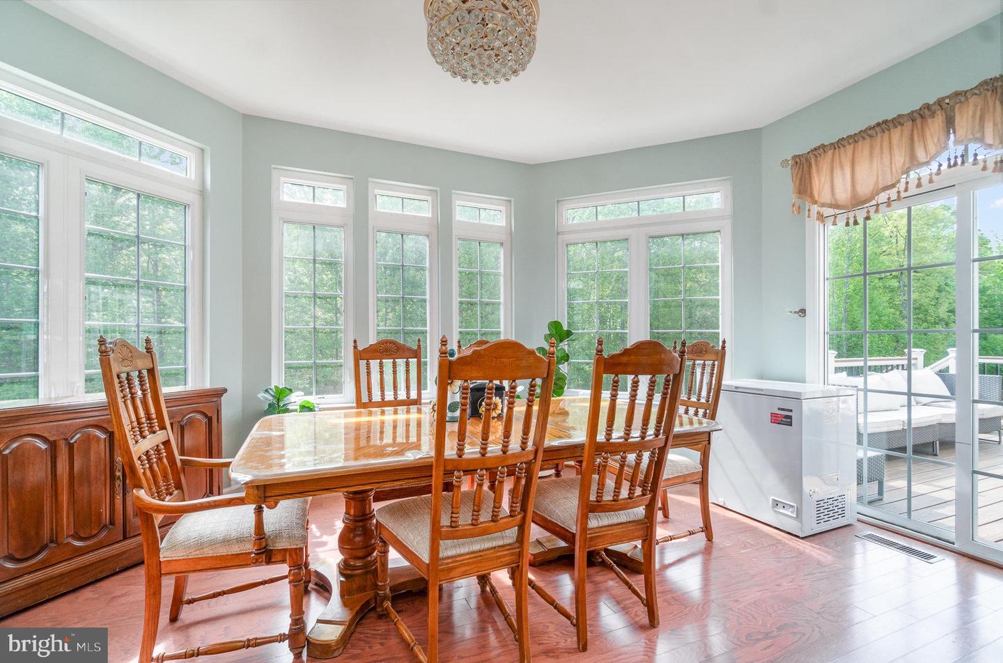 73 ROYAL CRESCENT WAY, FREDERICKSBURG, Virginia 22406, 5 Bedrooms Bedrooms, ,3 BathroomsBathrooms,Residential,For sale,73 ROYAL CRESCENT WAY,VAST2037084 MLS # VAST2037084