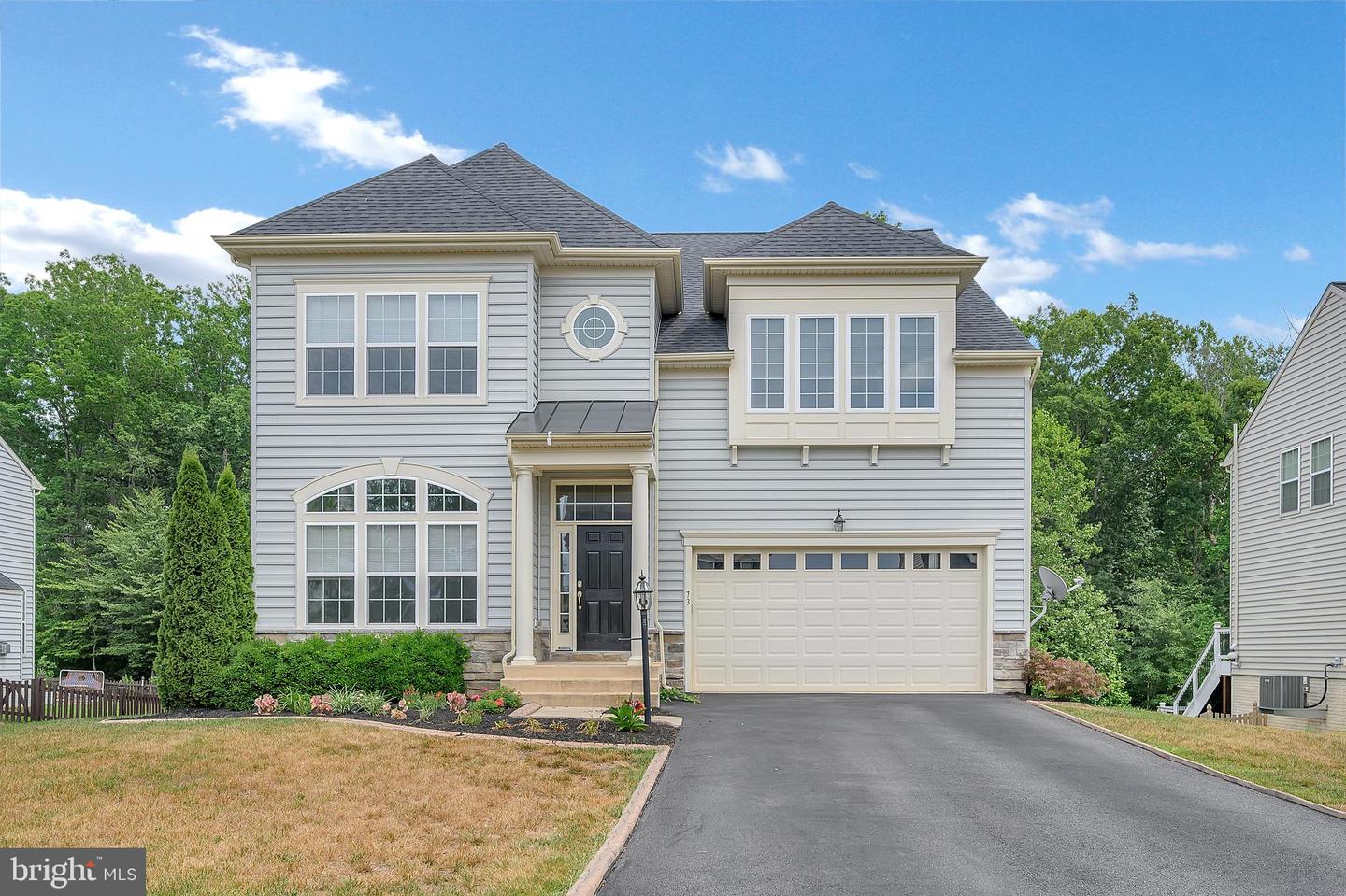 73 ROYAL CRESCENT WAY, FREDERICKSBURG, Virginia 22406, 5 Bedrooms Bedrooms, ,3 BathroomsBathrooms,Residential,For sale,73 ROYAL CRESCENT WAY,VAST2037084 MLS # VAST2037084