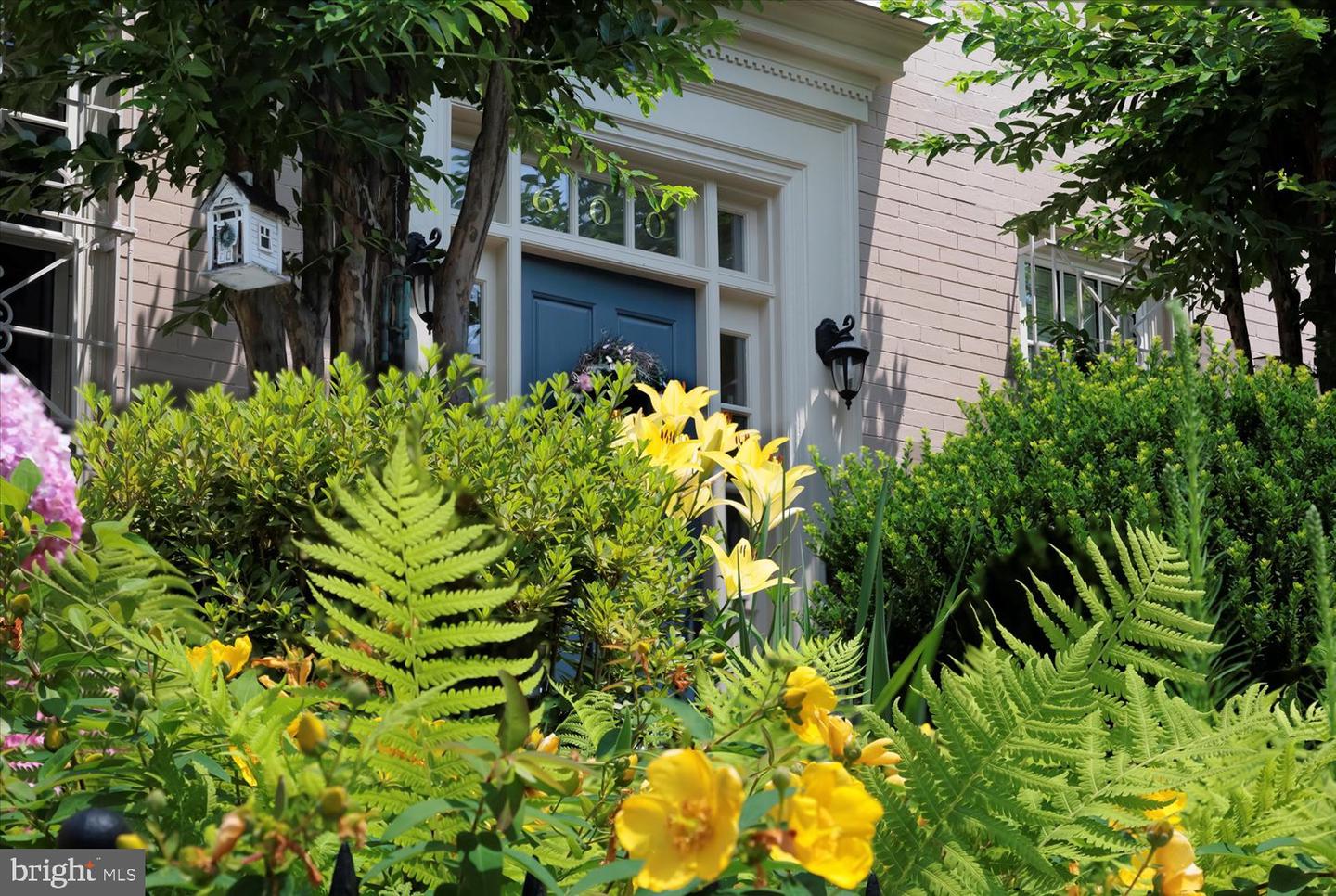 600 G ST SE, WASHINGTON, District Of Columbia 20003, 5 Bedrooms Bedrooms, ,4 BathroomsBathrooms,Residential,For sale,600 G ST SE,DCDC2194156 MLS # DCDC2194156