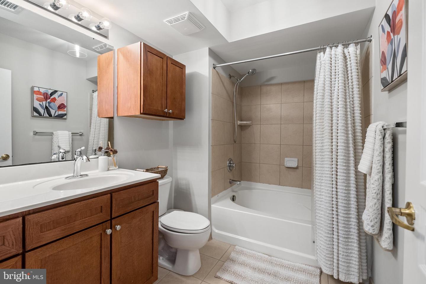 616 E ST NW #1019, WASHINGTON, District Of Columbia 20004, 1 Bedroom Bedrooms, ,1 BathroomBathrooms,Residential,For sale,616 E ST NW #1019,DCDC2195508 MLS # DCDC2195508