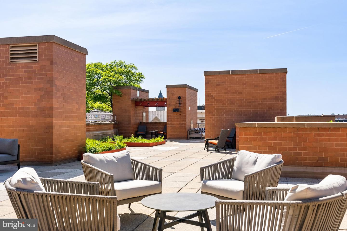 616 E ST NW #1019, WASHINGTON, District Of Columbia 20004, 1 Bedroom Bedrooms, ,1 BathroomBathrooms,Residential,For sale,616 E ST NW #1019,DCDC2195508 MLS # DCDC2195508