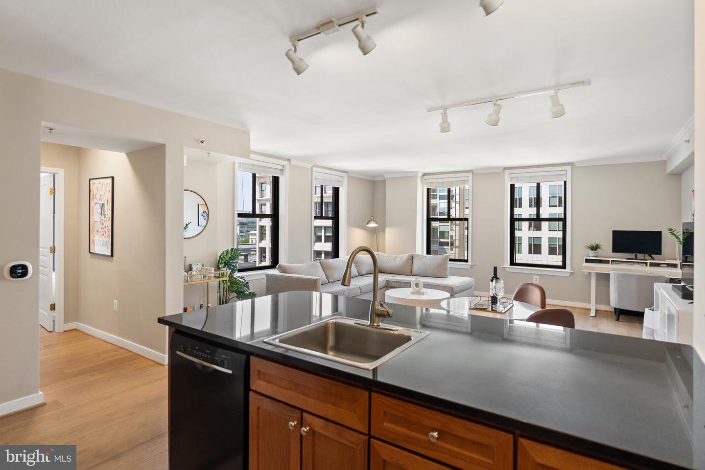 616 E ST NW #1019, WASHINGTON, District Of Columbia 20004, 1 Bedroom Bedrooms, ,1 BathroomBathrooms,Residential,For sale,616 E ST NW #1019,DCDC2195508 MLS # DCDC2195508