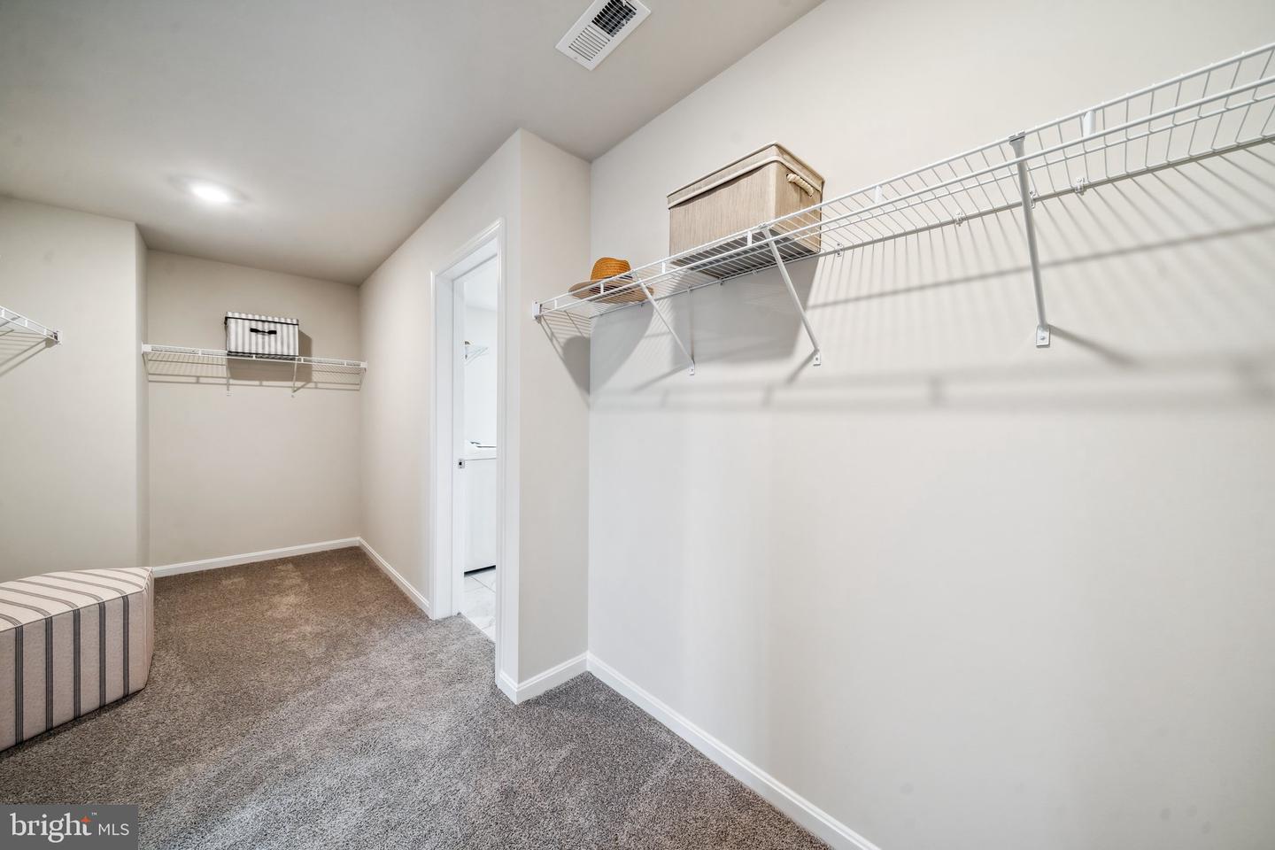 86 WHISPERING OAKS DR, STAUNTON, Virginia 24401, 4 Bedrooms Bedrooms, ,3 BathroomsBathrooms,Residential,For sale,86 WHISPERING OAKS DR,VAAG2000498 MLS # VAAG2000498