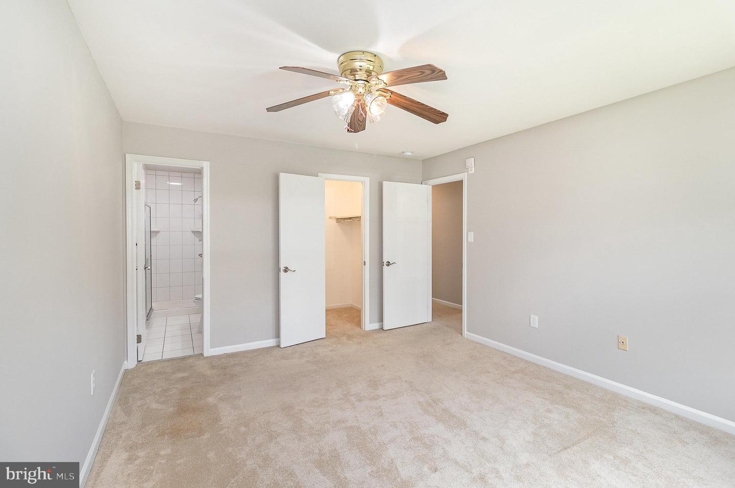 8909 APPLECROSS LN, SPRINGFIELD, Virginia 22153, 4 Bedrooms Bedrooms, ,3 BathroomsBathrooms,Residential,For sale,8909 APPLECROSS LN,VAFX2236278 MLS # VAFX2236278