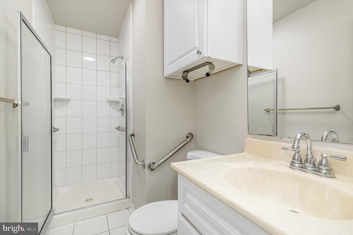 8909 APPLECROSS LN, SPRINGFIELD, Virginia 22153, 4 Bedrooms Bedrooms, ,3 BathroomsBathrooms,Residential,For sale,8909 APPLECROSS LN,VAFX2236278 MLS # VAFX2236278