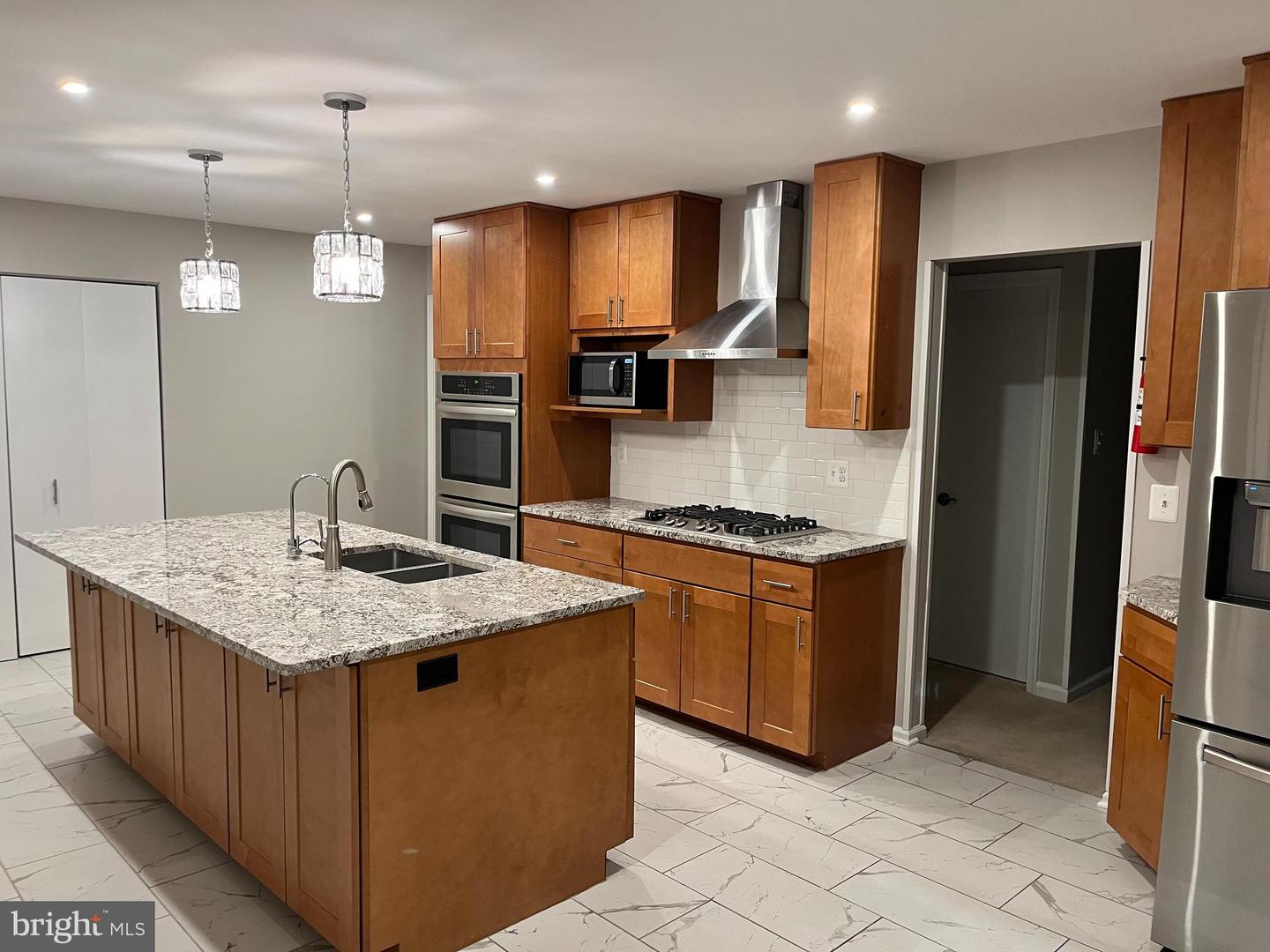 8909 APPLECROSS LN, SPRINGFIELD, Virginia 22153, 4 Bedrooms Bedrooms, ,3 BathroomsBathrooms,Residential,For sale,8909 APPLECROSS LN,VAFX2236278 MLS # VAFX2236278
